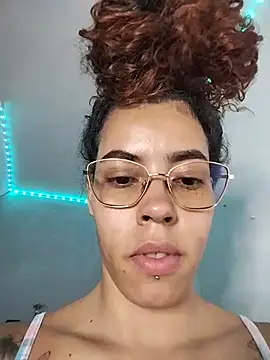 Pamelamiler__ live cam on StripChat