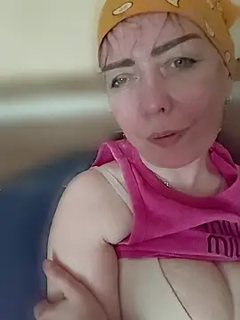 SweetTastes live cam on StripChat
