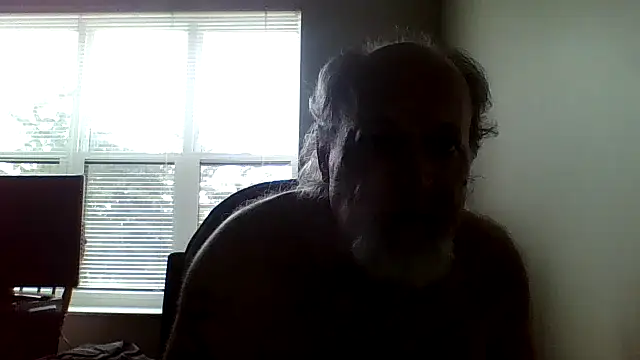 Skippy2420 Live Web Cam Show
