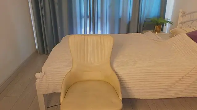 MollySally webcam