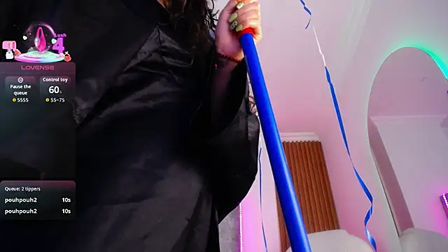 Amara_Davis1 webcam