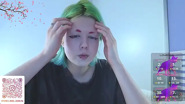 LittleKittenStar webcam