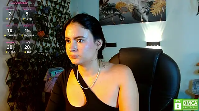 rosaleia_ webcam