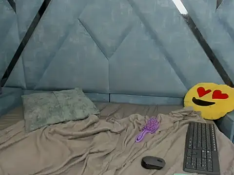Harper_Nixx webcam
