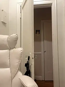 ashleystar01 (F young) - Get naked