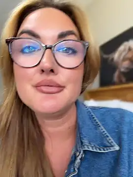 Crystal_xox webcam