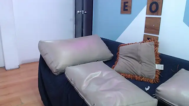 Cataleya__Santana live cam on StripChat