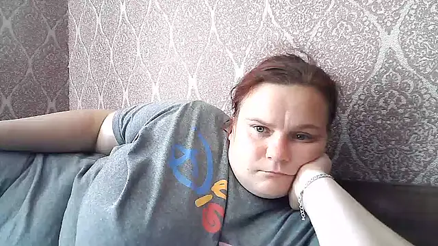 Adela_Cheri webcam