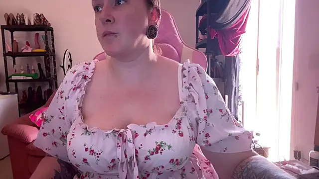 kisicaxx webcam