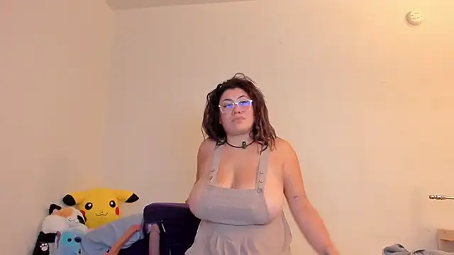 Bigt3ti live cam on StripChat