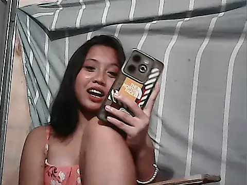 Yours_AsianPinayGirl18