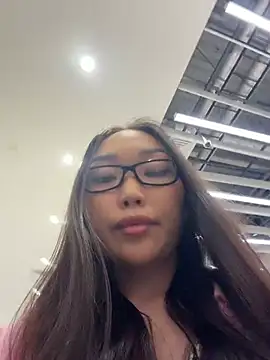 trytomakememoam webcam