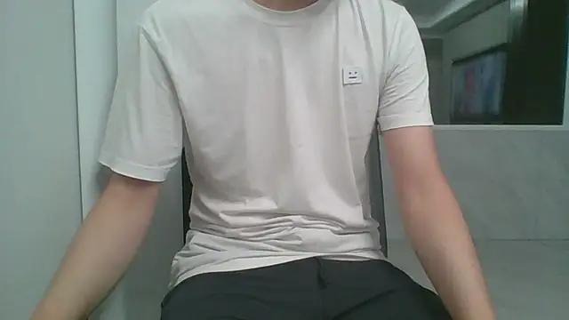 nole_china7 (Ask my age) - talk / fun / cum