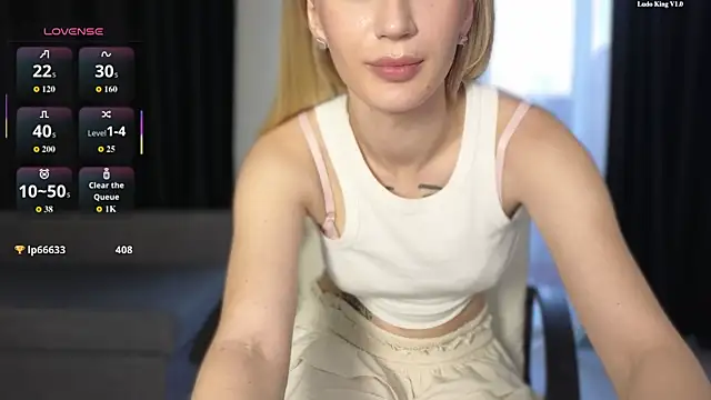 Luna_mp4 webcam