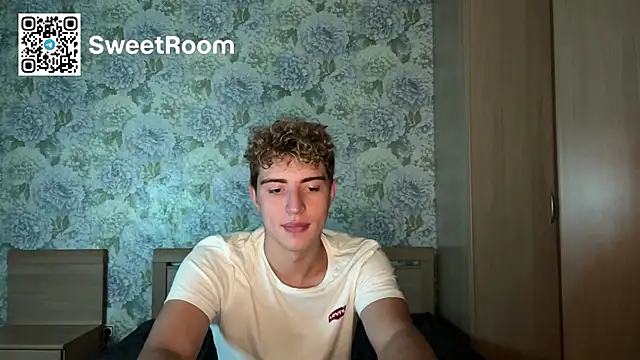 AlfredSweet webcam