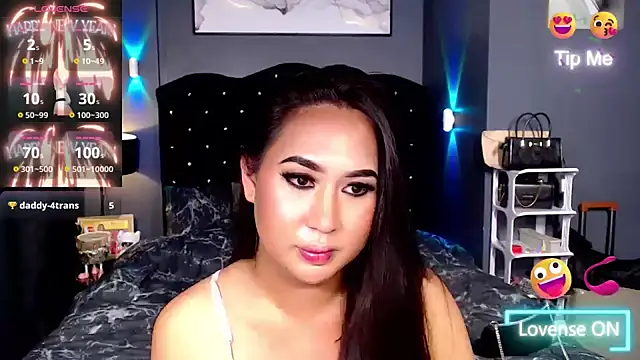 HOTTESTCANDYTS webcam