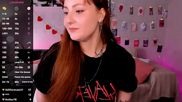 velvet_cherry_ webcam