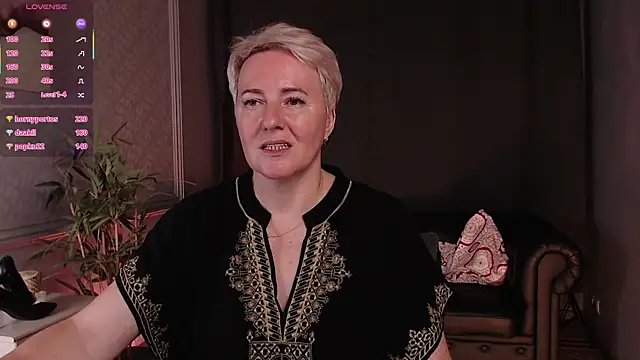 Nika_Smit webcam