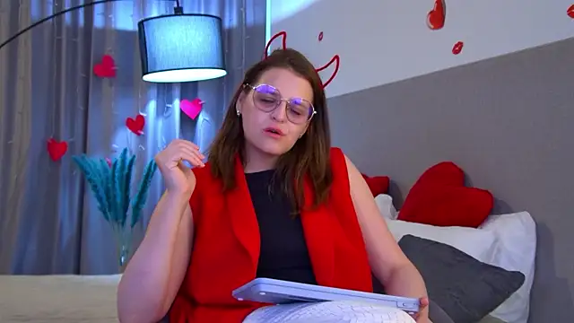 AlexaAvery webcam