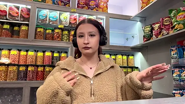 SuzanMoote webcam