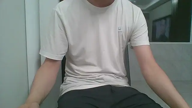 nole_china7 (Ask my age) - talk / fun / cum