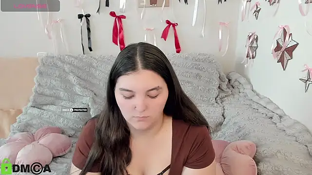 MonikaMooon webcam