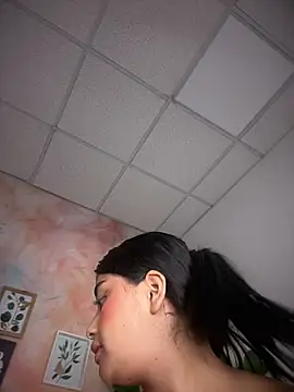 PippiCharmXXX live sex cam