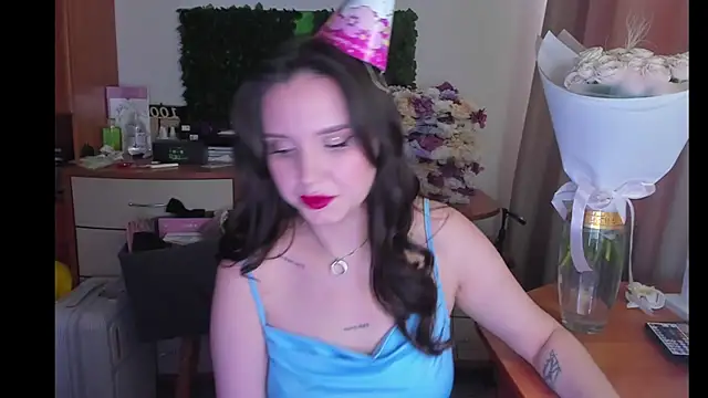 DoraCharmer live cam on StripChat