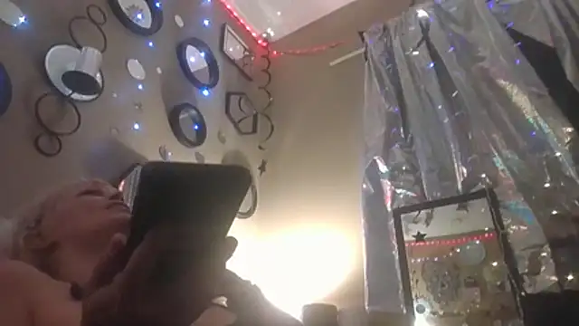 marilyn420 webcam