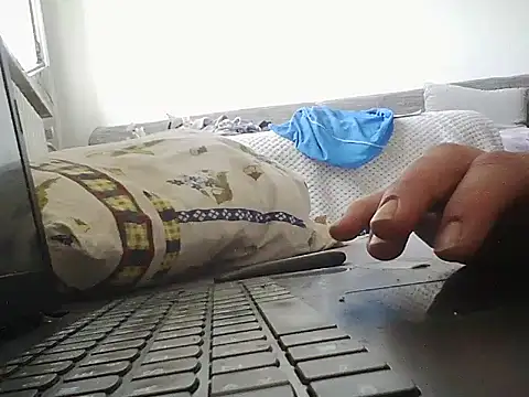 lickthehottie webcam