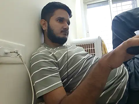 young-hairy-jon webcam