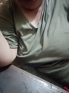 Simran_008 webcam