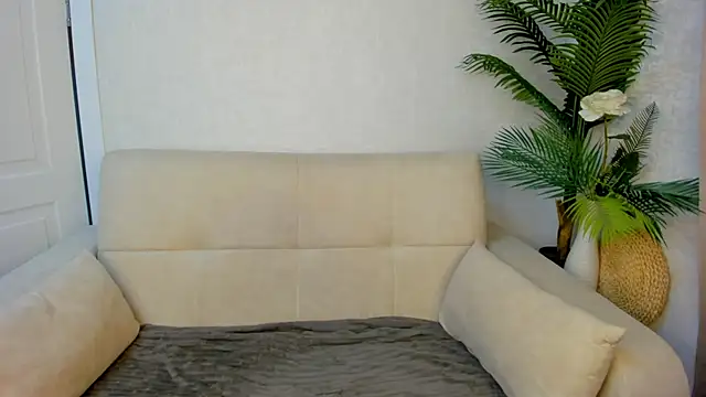 Ledi_Luna webcam