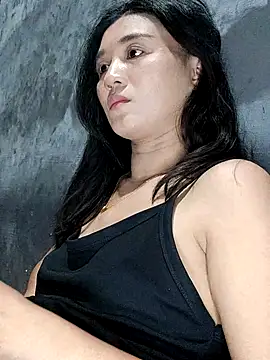 Rayya_4yy webcam