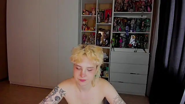 School_Love live webcam