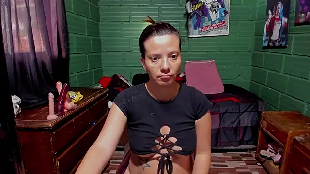 DanaaRey webcam
