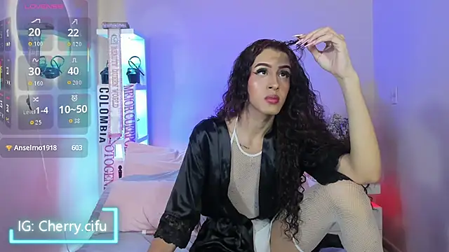 CherrySeraphine1 webcam