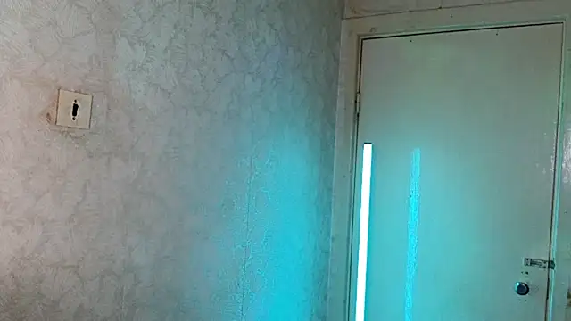 CuteLittleAngel webcam