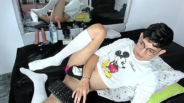 Benjamin_Buster webcam