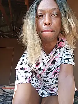 Blackhornybitc webcam