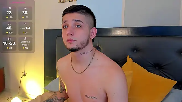 Boy_Mathew webcam