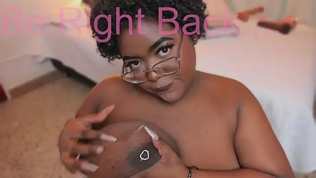 Ayanaa_Ebony_ webcam