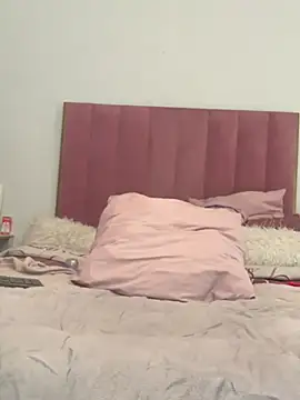 Bootyliciouse21X webcam