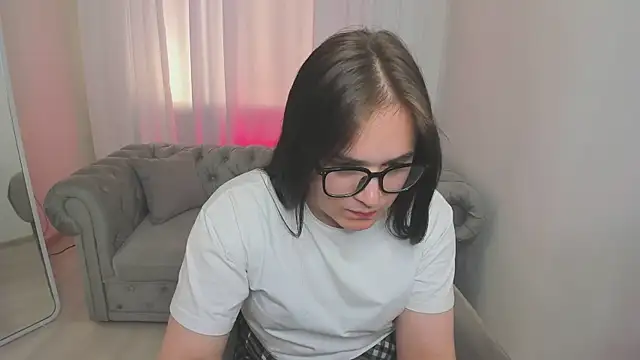 Villanelle_Dela Live Web Cam Show