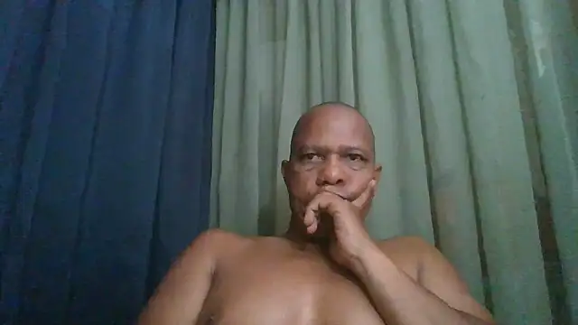 bigblackcock75 webcam