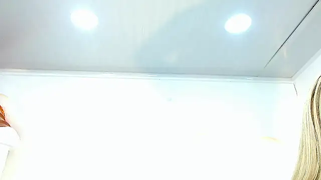 natashaislerxxx live cam on StripChat