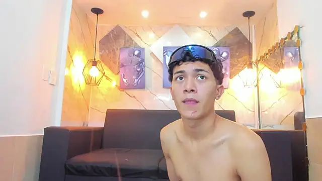 Yeff_26 Live Web Cam Show