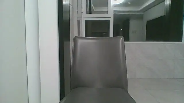 nole_china7 (Ask my age) - talk / fun / cum