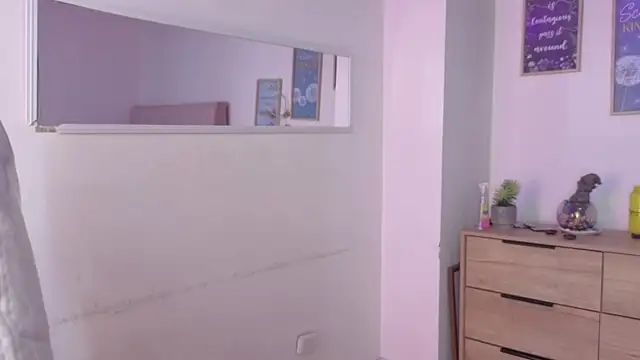 bluee_hazell webcam