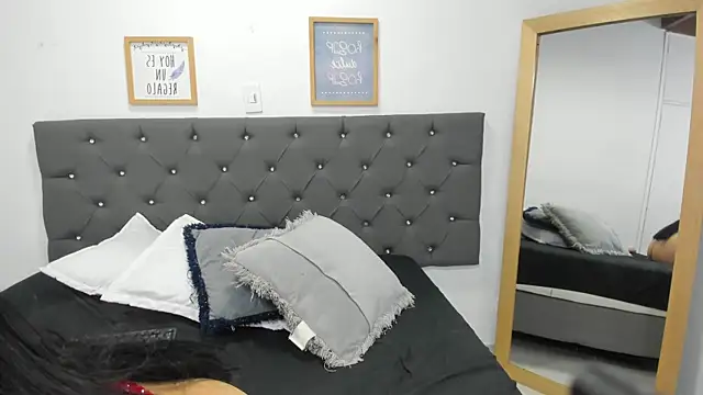Emily_Behlle webcam